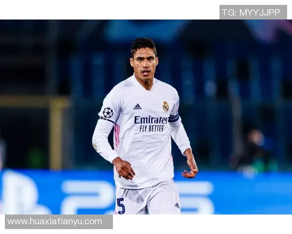 33号球星是谁 足球明星背后的传奇故事与球场荣耀