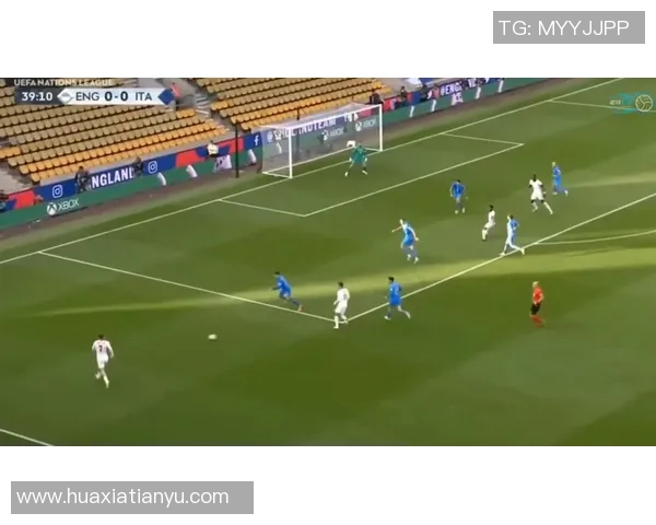 从学球星到足球场英雄的蜕变之路与成长历程