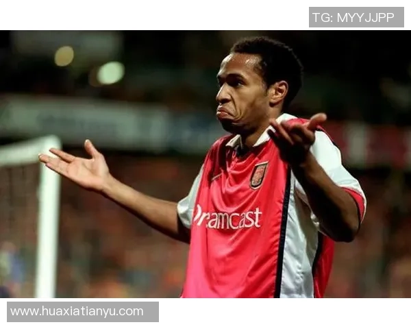 亨利携手知名品牌打造全新广告系列展现足球传奇魅力