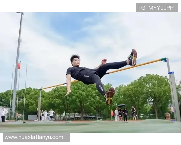 璀璨足球星空记录绿茵传奇球星闪耀瞬间燃动激情时刻