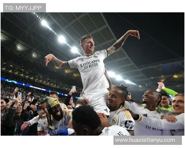 皇马十大巨星辉煌回顾